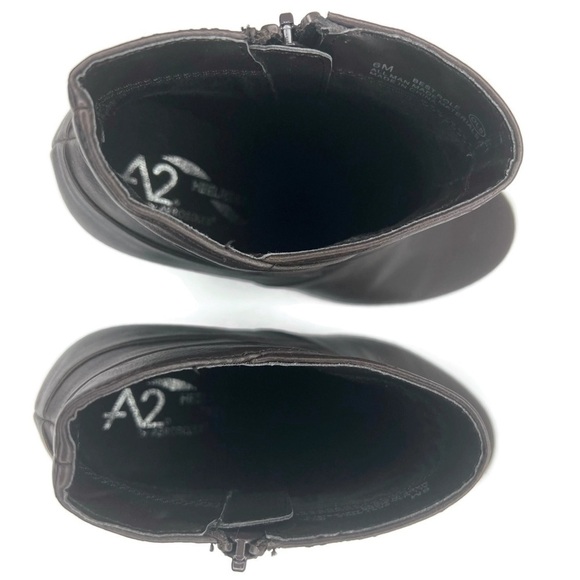 Aerosoles Brown Size 6 6M Leather Short Zipper Boots NIB New Pleated Heals - Picture 7 of 10